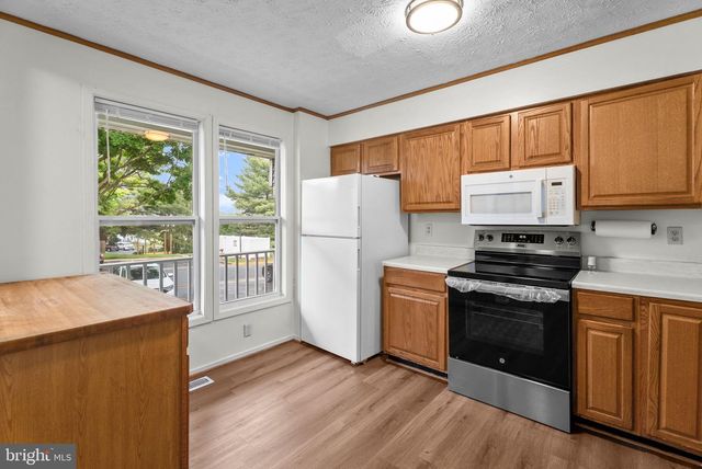 19335 LIBERTY HEIGHTS LN, Germantown, MD 20874