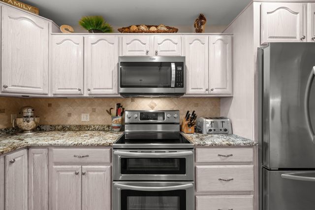 9847 Quail Run Court, Lake Charter Twp, MI 49106