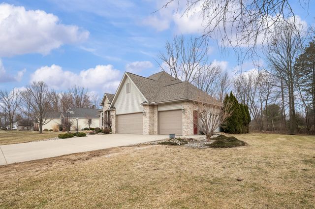 9847 Quail Run Court, Lake Charter Twp, MI 49106