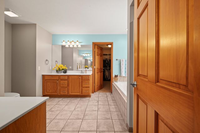 9847 Quail Run Court, Lake Charter Twp, MI 49106