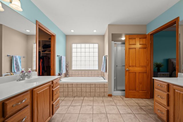 9847 Quail Run Court, Lake Charter Twp, MI 49106