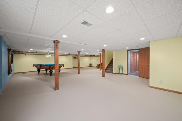 9847 Quail Run Court, Lake Charter Twp, MI 49106