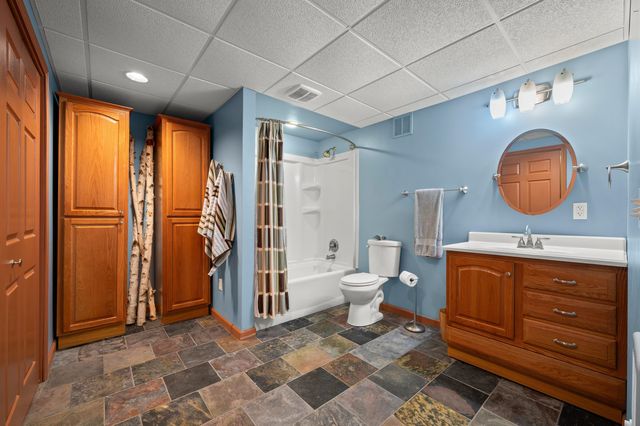 9847 Quail Run Court, Lake Charter Twp, MI 49106