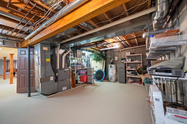 9847 Quail Run Court, Lake Charter Twp, MI 49106