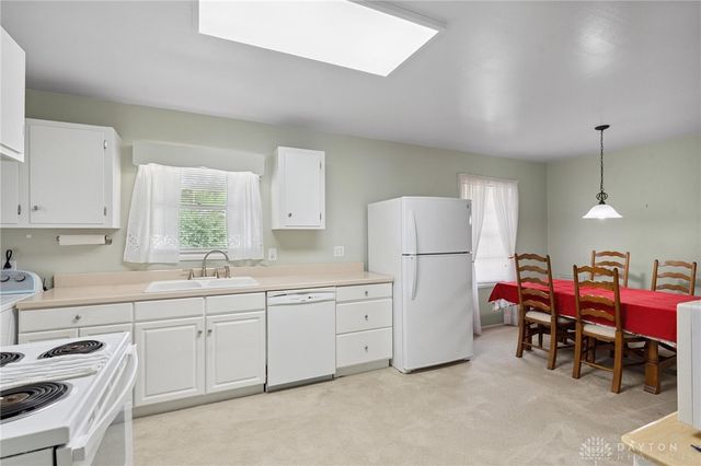 4833 Barnhart Avenue, Dayton, OH 45432