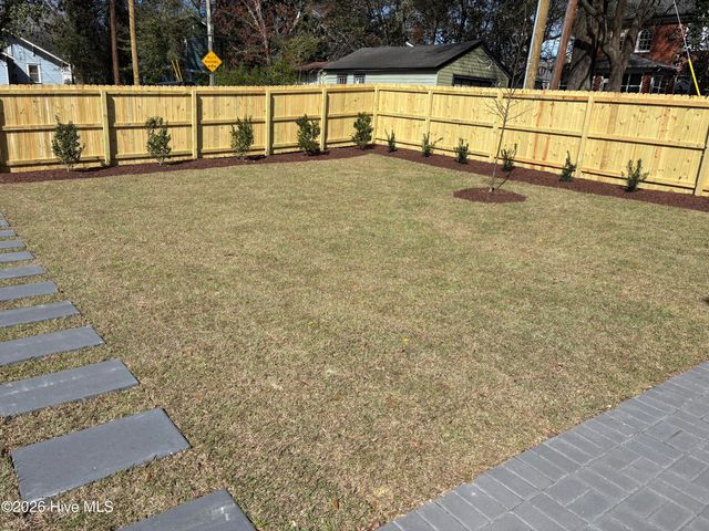 1407 Chestnut Street, Wilmington, NC 28401