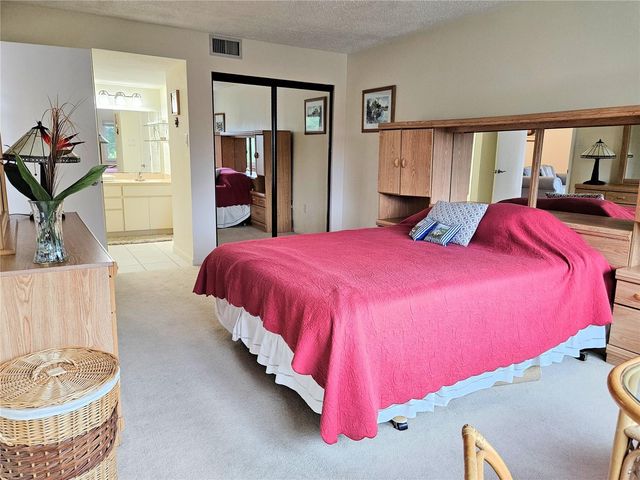 1800 MARINER DRIVE 9, Tarpon Springs, FL 34689