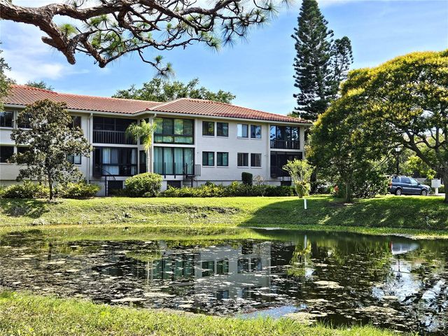 1800 MARINER DRIVE 9, Tarpon Springs, FL 34689