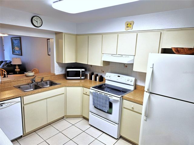 1800 MARINER DRIVE 9, Tarpon Springs, FL 34689