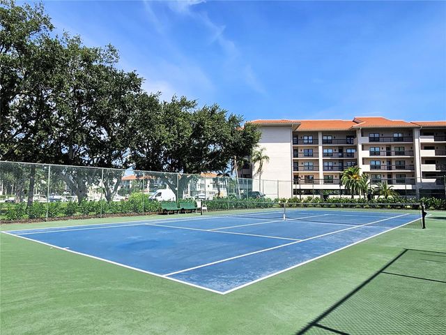 1800 MARINER DRIVE 9, Tarpon Springs, FL 34689
