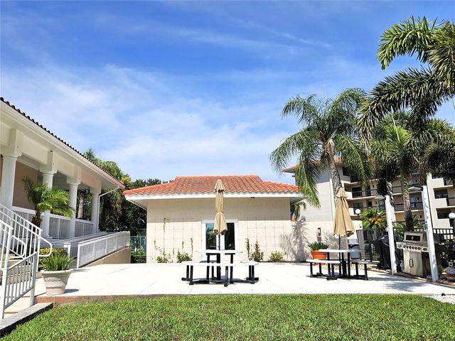 1800 MARINER DRIVE 9, Tarpon Springs, FL 34689