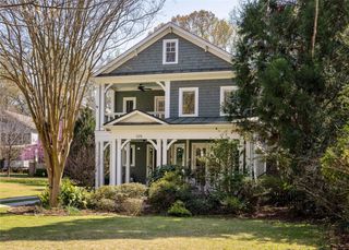 125 Bucher Drive, Decatur, GA 30030