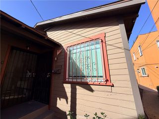6803 Middleton Street B, Huntington Park, CA 90255