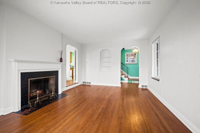 6 Observatory Road, Charleston, WV 25314