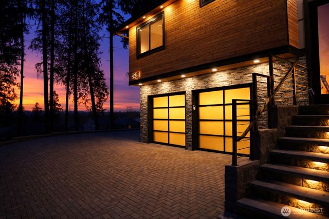 4215 228th Street SE, Bothell, WA 98021