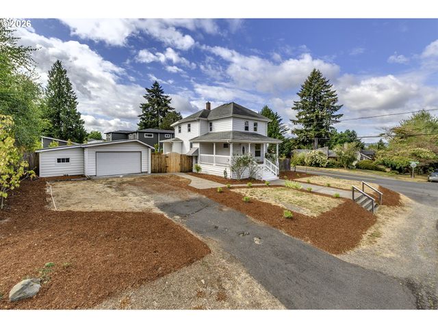 3908 Se CARLTON St, Portland, OR 97202