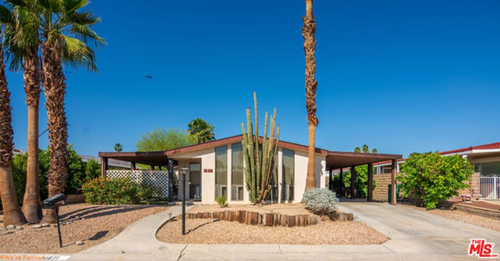74671 Azurite Circle E, Palm Desert, CA 92260