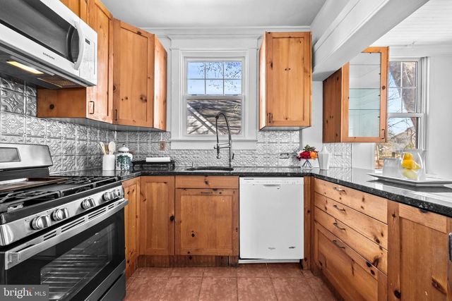3209 VARNUM ST, Mount Rainier, MD 20712