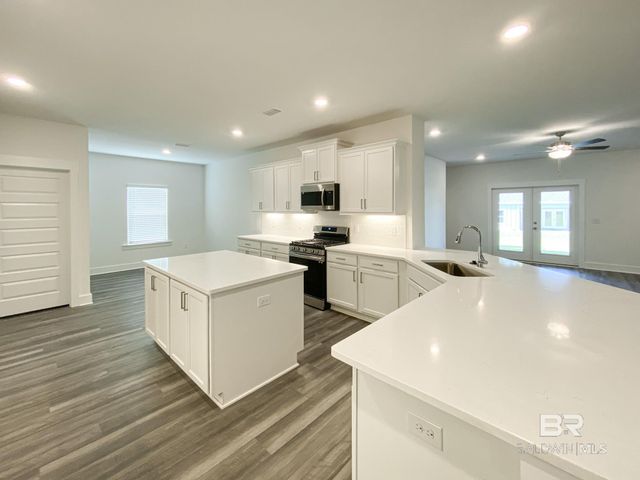 510 Hardwood Avenue, Fairhope, AL 36532