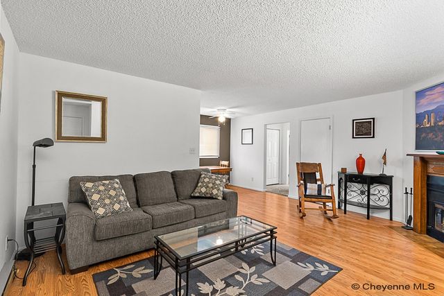 1014 E 25th St Unit 203, Cheyenne, WY 82001