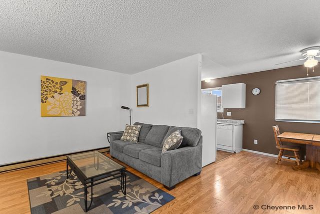 1014 E 25th St Unit 203, Cheyenne, WY 82001