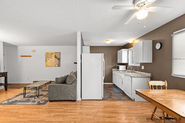 1014 E 25th St Unit 203, Cheyenne, WY 82001