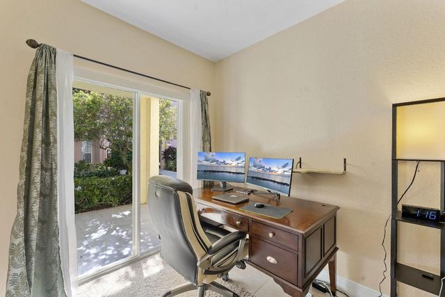 1209 Belmont Place, Boynton Beach, FL 33436