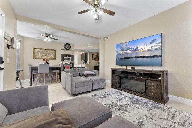 1209 Belmont Place, Boynton Beach, FL 33436