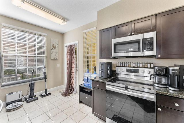 1209 Belmont Place, Boynton Beach, FL 33436