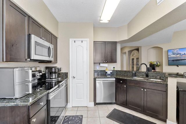 1209 Belmont Place, Boynton Beach, FL 33436