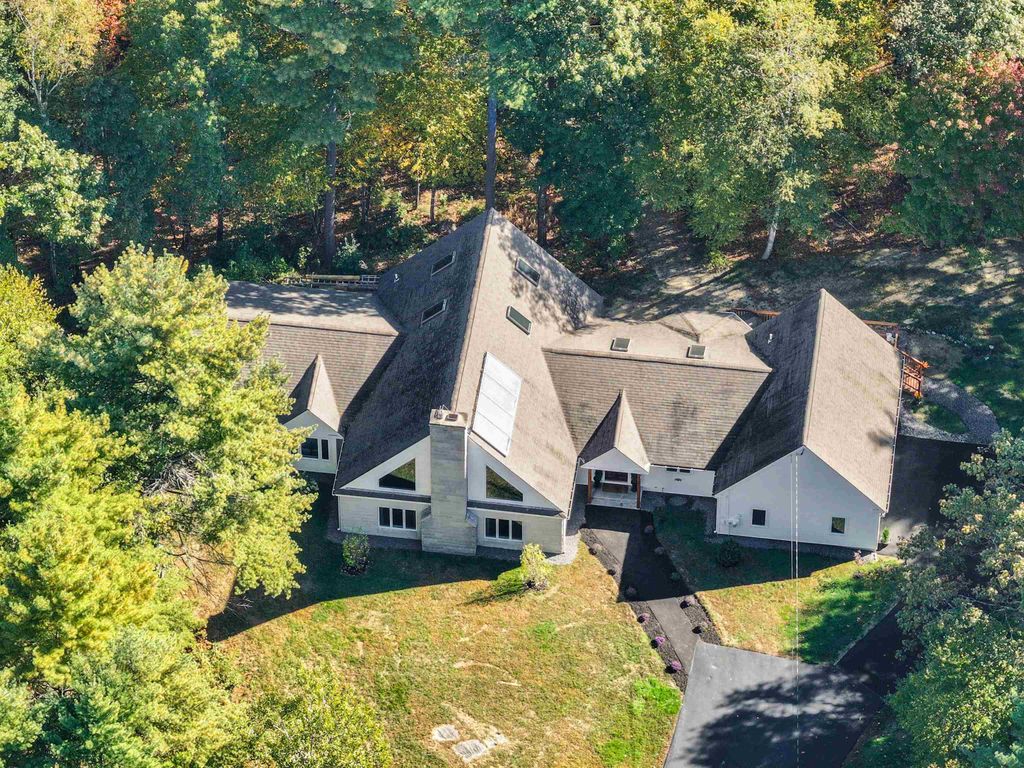 156 Piscassic Road, Newfields, NH 03856