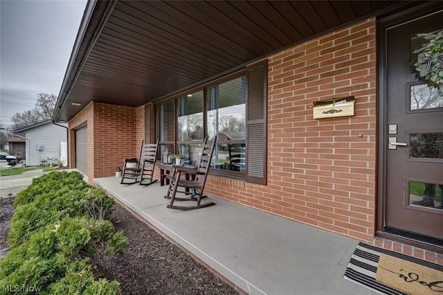 401 E 18th Street, Dover, OH 44622