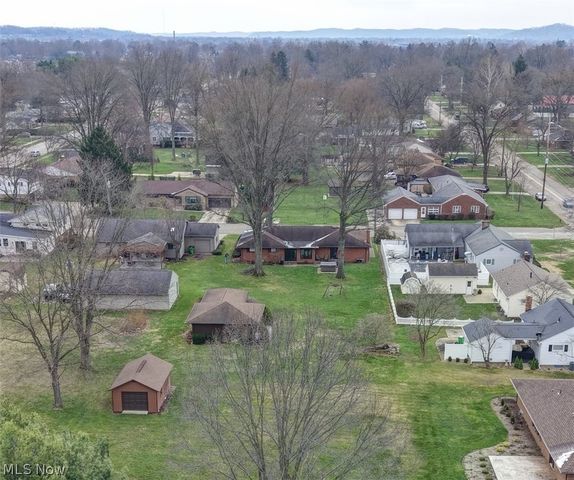 401 E 18th Street, Dover, OH 44622