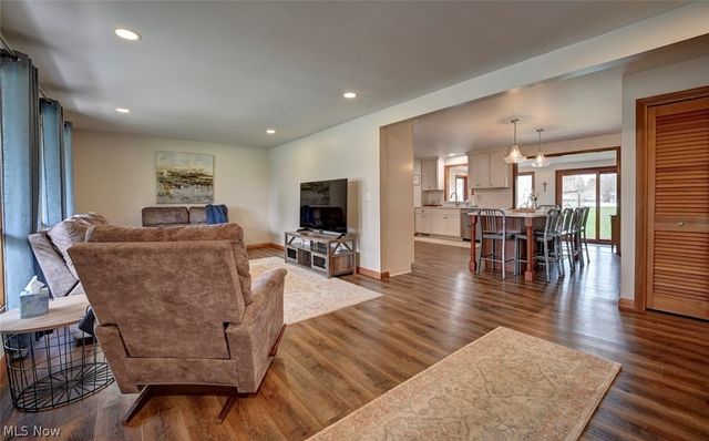 401 E 18th Street, Dover, OH 44622