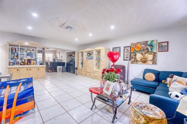 801 SW 1st Street 801, Dania Beach, FL 33004