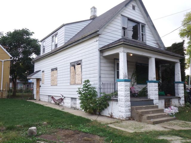 4409 W Garfield AVENUE, Milwaukee, WI 53208