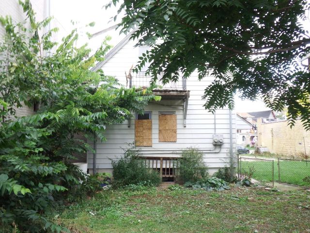 4409 W Garfield AVENUE, Milwaukee, WI 53208