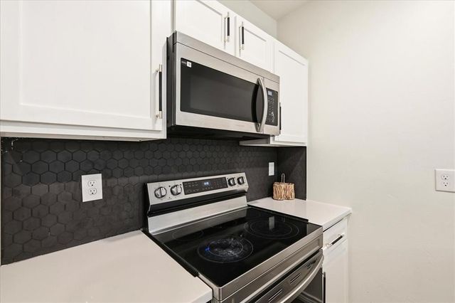 609 E Grant Avenue, Guthrie, OK 73044