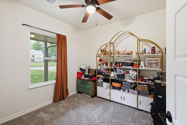 609 E Grant Avenue, Guthrie, OK 73044