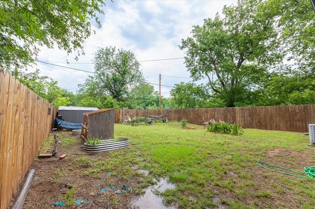609 E Grant Avenue, Guthrie, OK 73044