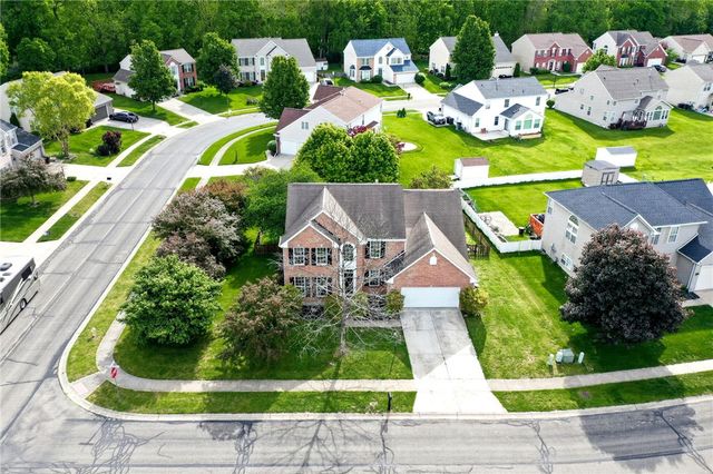1492 Scenic River Drive, Clayton, OH 45415