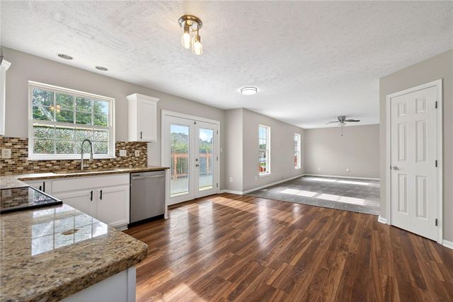 1492 Scenic River Drive, Clayton, OH 45415