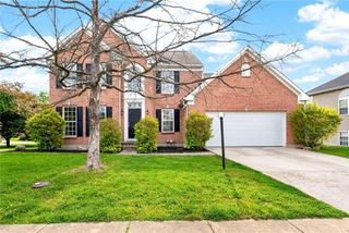 1492 Scenic River Drive, Clayton, OH 45415