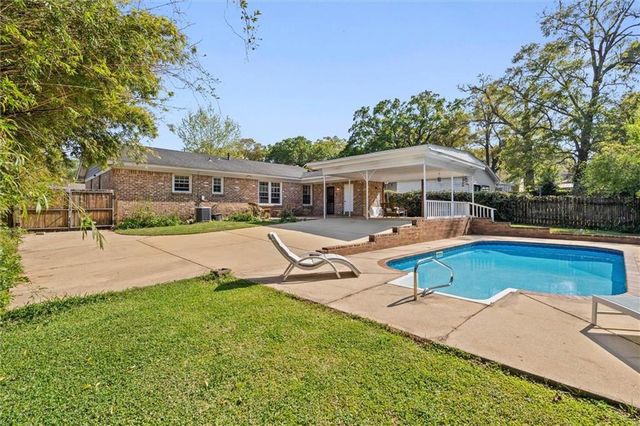 3400 Sherringham Drive, Mobile, AL 36609