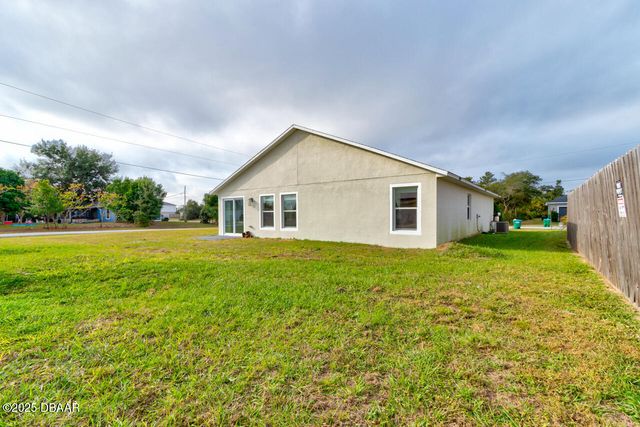 2865 W Covington Drive, Deltona, FL 32738