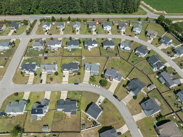 57 Summerseat Way, Bunnlevel, NC 28323