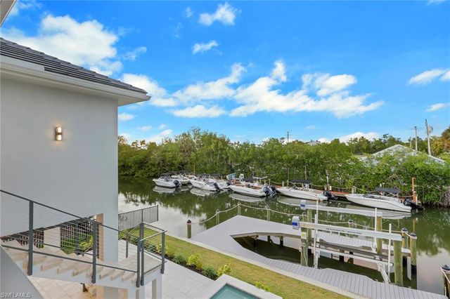 215 1st ST, Bonita Springs, FL 34134