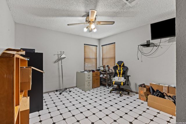 12709 Cholla Ln, Manchaca, TX 78652