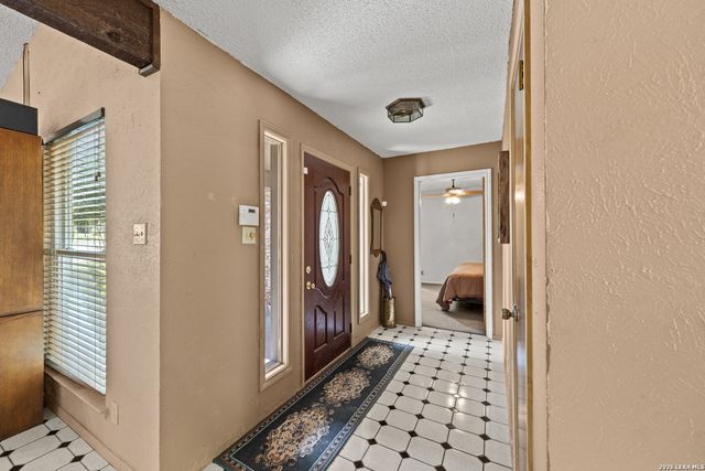 12709 Cholla Ln, Manchaca, TX 78652