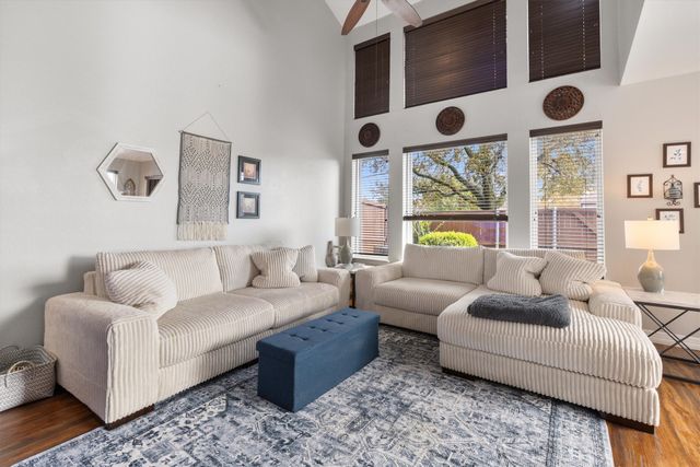 7124 Wolfemont Lane, Plano, TX 75025